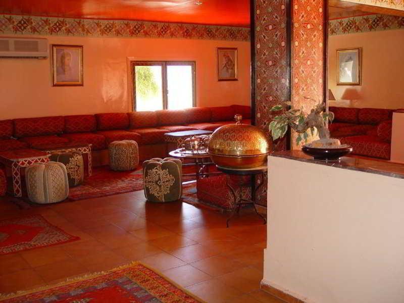 Hotel Kerdous Тафраут Экстерьер фото