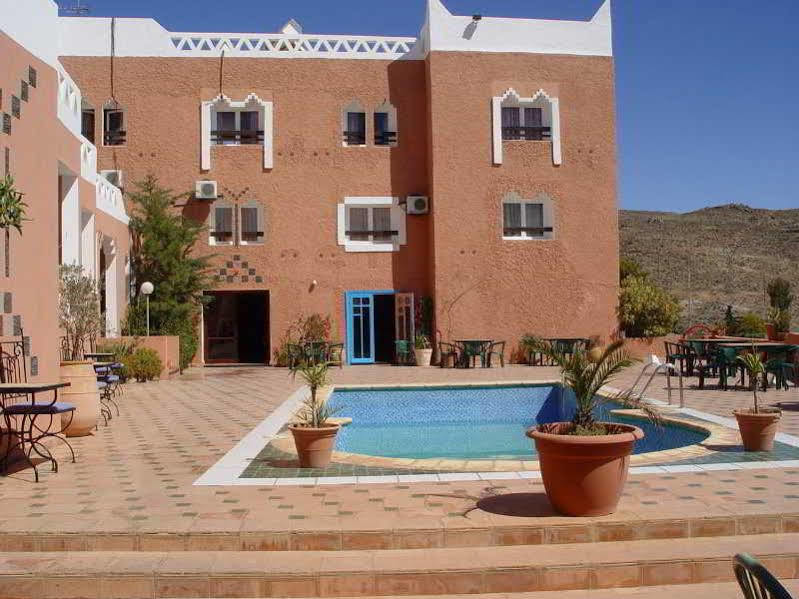 Hotel Kerdous Тафраут Экстерьер фото
